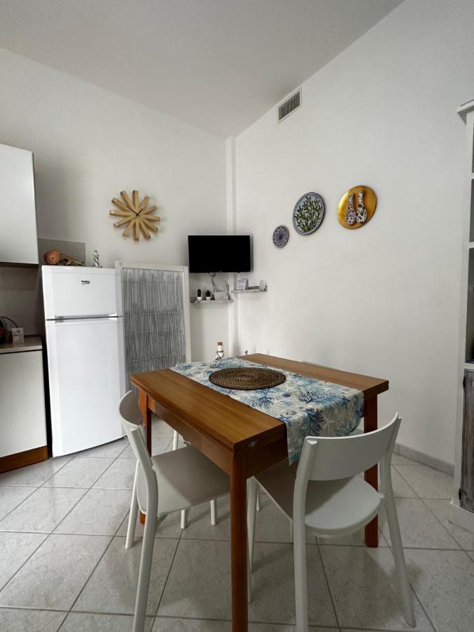 White House Villa Torre Canne Exterior photo